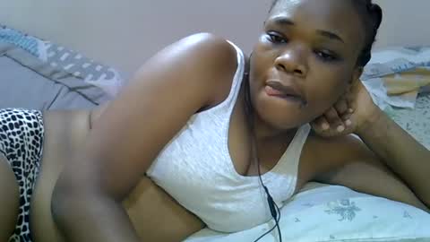 Snapshot of miss_velour chatting on June 2026 09:14:01 AM miss_velour online show from June 2026 09:14:01 AM