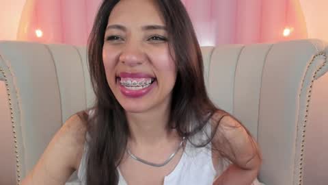 Veronica summer  7AM to 1500 PM hour GMT-5 online show from January 2025 08:32:01 PM