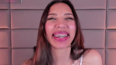 Veronica summer  7AM to 1500 PM hour GMT-5 online show from January 2025 02:35:01 PM