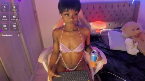 Tay Tay Independent Model   online show from April 2026 07:14:01 AM