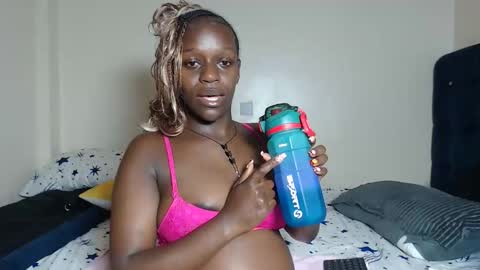 Snapshot of miss_wetcherry chatting on May 2026 11:12:03 PM Cherie Independent model online show from May 2026 11:12:03 PM