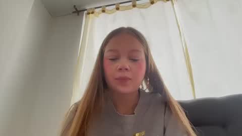Snapshot of missalannahmm chatting on June 2026 04:55:01 PM Alannah online show from June 2026 04:55:01 PM