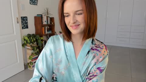 Alexandra Thorn online show from February 2026 09:30:01 AM