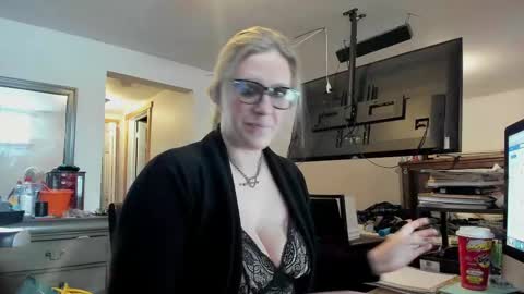 missandsircum online show from March 2025 02:23:02 PM