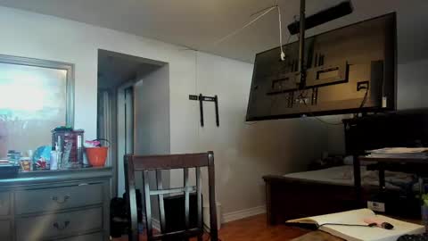 missandsircum online show from March 2025 02:21:02 PM