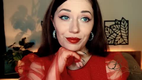 Snapshot of missbeverlymills chatting on December 2024 11:35:01 AM The divine Beverly online show from December 2024 11:35:01 AM