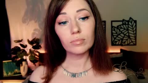 Snapshot of missbeverlymills chatting on December 2024 02:37:02 PM The divine Beverly online show from December 2024 02:37:02 PM
