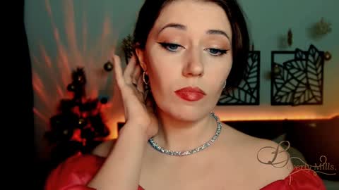 Snapshot of missbeverlymills chatting on January 2025 06:19:02 PM The divine Beverly online show from January 2025 06:19:02 PM
