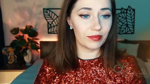 Snapshot of missbeverlymills chatting on January 2025 10:27:02 AM The divine Beverly online show from January 2025 10:27:02 AM