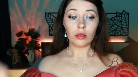 Snapshot of missbeverlymills chatting on January 2025 02:36:01 PM The divine Beverly online show from January 2025 02:36:01 PM