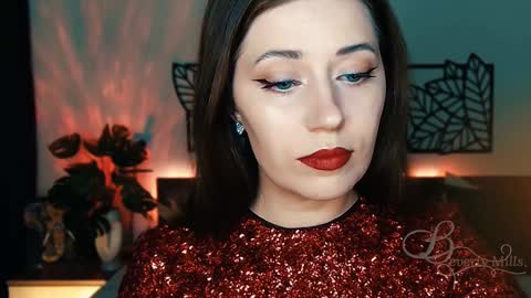 Snapshot of missbeverlymills chatting on January 2025 05:55:02 PM The divine Beverly online show from January 2025 05:55:02 PM