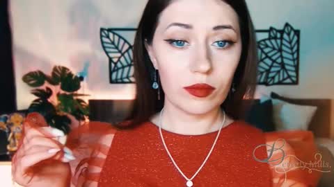 Snapshot of missbeverlymills chatting on February 2025 09:59:02 AM The divine Beverly online show from February 2025 09:59:02 AM