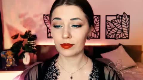 Snapshot of missbeverlymills chatting on March 2025 08:07:01 AM The divine Beverly online show from March 2025 08:07:01 AM