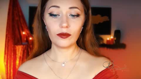 Snapshot of missbeverlymills chatting on October 2025 02:58:02 AM The divine Beverly online show from October 2025 02:58:02 AM