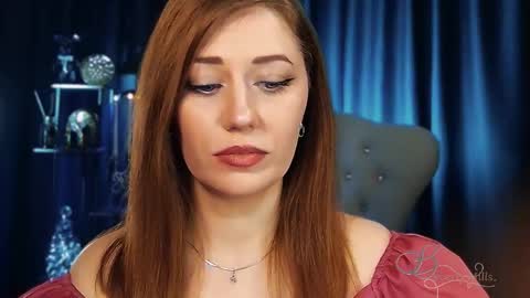 Snapshot of missbeverlymills chatting on May 2026 05:24:01 AM The divine Beverly online show from May 2026 05:24:01 AM