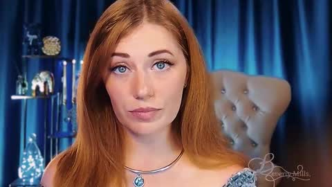 Snapshot of missbeverlymills chatting on May 2026 08:18:01 AM The divine Beverly online show from May 2026 08:18:01 AM