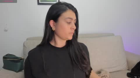 Bianca Torres online show from April 2026 01:00:01 AM