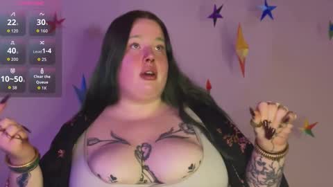 Snapshot of missbika chatting on December 2025 11:45:01 PM Miss Bika online show from December 2025 11:45:01 PM