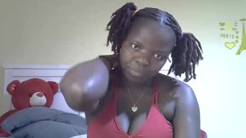 Snapshot of misscandy352_ chatting on April 2026 11:46:02 AM misscandy352_ online show from April 2026 11:46:02 AM