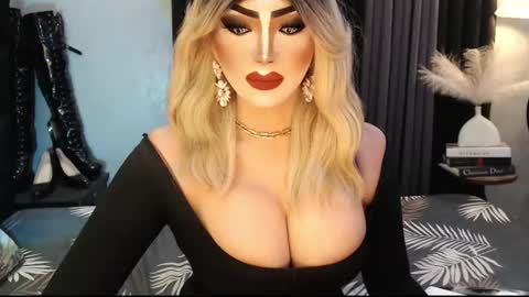 PRIESTESS CHANNEL online show from November 2025 02:24:02 PM