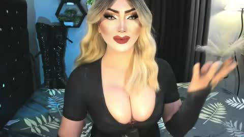 Snapshot of misschannel4sub chatting on July 2026 12:25:02 PM PRIESTESS CHANNEL online show from July 2026 12:25:02 PM