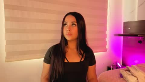 misscheelsee_as online show from October 2025 01:59:02 PM