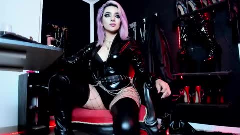 Missdarklady online show from March 2025 11:54:01 PM