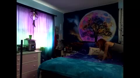 MissEeva online show from December 2024 04:38:01 PM