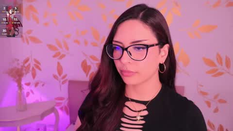Snapshot of misselektra__ chatting on May 2026 04:08:02 AM ELEKTRA online show from May 2026 04:08:02 AM