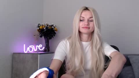 EMMA online show from March 2025 09:32:02 PM