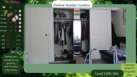 Miss Estephy online show from December 2024 08:58:01 PM