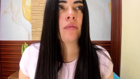 Snapshot of missexy303av chatting on October 2025 01:23:01 PM missexy303av online show from October 2025 01:23:01 PM