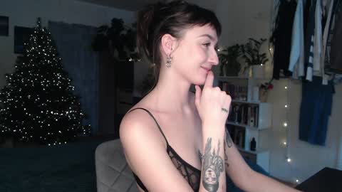 missfiti online show from December 2024 11:12:02 AM