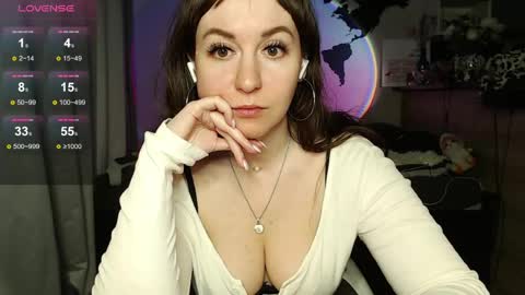 Snapshot of missgenevaonceagain chatting on May 2026 10:55:01 PM G online show from May 2026 10:55:01 PM