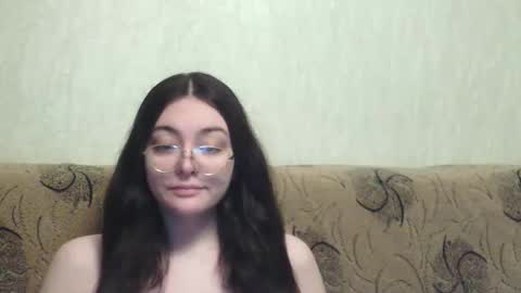 Snapshot of missis_mona chatting on April 2026 06:05:02 PM missis mona online show from April 2026 06:05:02 PM