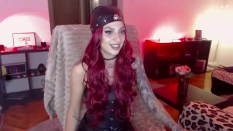 Snapshot of missjenny7 chatting on July 2026 07:27:01 PM MissJenny7 online show from July 2026 07:27:01 PM