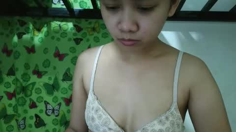 Jona online show from April 2026 06:35:01 PM