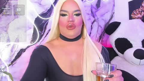 kassandra lazcano online show from April 2026 01:38:01 AM