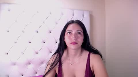 Danna online show from January 2026 12:32:02 PM