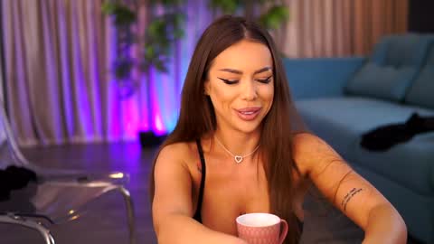 Snapshot of misskiarra chatting on January 2025 06:19:02 AM misskiarra online show from January 2025 06:19:02 AM