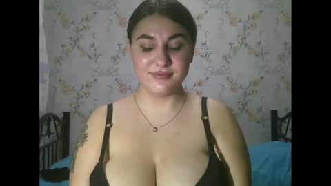 Lisa online show from March 2025 12:37:02 AM