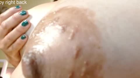 eva   online show from February 2025 02:08:01 PM