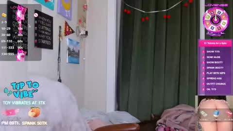 Miss Lola Luxxx aka your horny squirting girlfriend lola online show from March 2026 04:18:01 AM