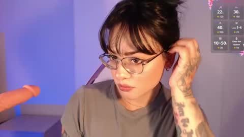 Snapshot of missmariana_ chatting on June 2026 11:32:01 PM missmariana_ online show from June 2026 11:32:01 PM