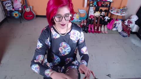 Miss Mia online show from February 2025 04:54:02 PM