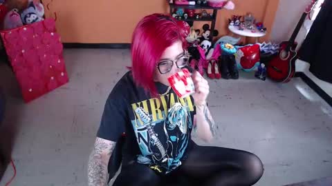 Miss Mia online show from March 2025 04:24:01 PM