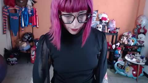 Snapshot of missmia2 chatting on February 2026 06:44:02 PM Miss Mia online show from February 2026 06:44:02 PM