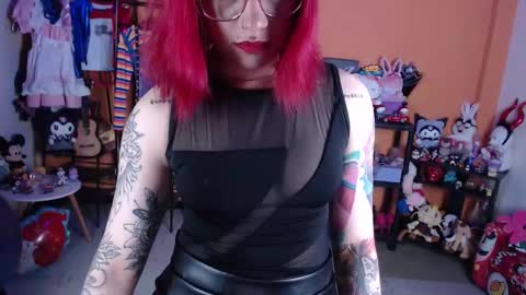 Miss Mia online show from March 2026 11:17:02 AM