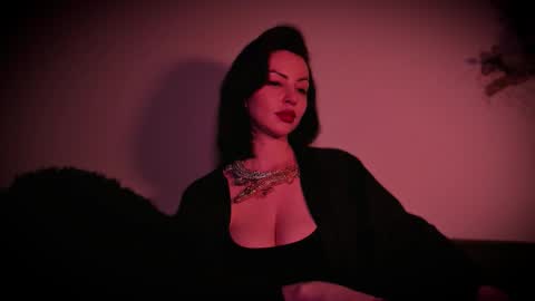 Snapshot of missmirandagd chatting on November 2025 04:46:01 PM online show from November 2025 04:46:01 PM