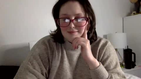 missmistressmal online show from April 2026 12:56:01 AM